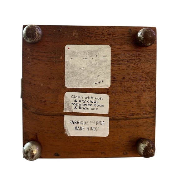 Hammered Copper Shot Glasses in Wooden Caddy - Picture 6 of 12